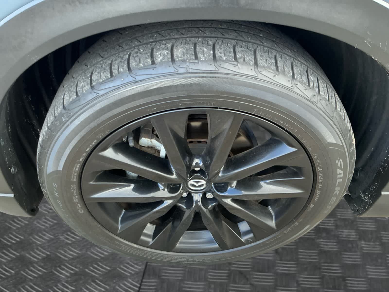 Used 2023 MAZDA CX-9 Carbon Edition AWD/4WD image 14