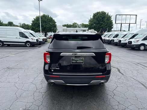 Used 2021 Ford Explorer Limited w/ Equipment Group 301A RWD image 7