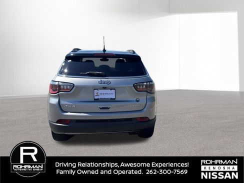 Used 2018 Jeep Compass Limited w/ Navigation Group AWD/4WD image 6