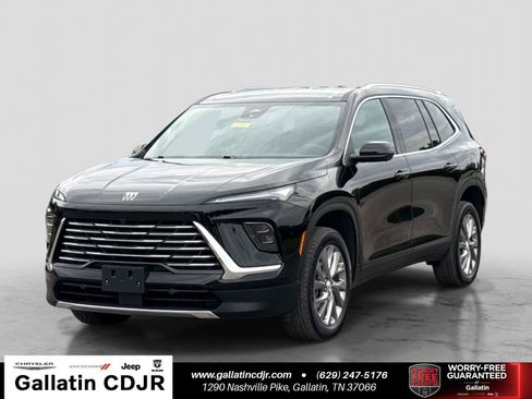 Used 2025 Buick Enclave Preferred AWD/4WD image 1