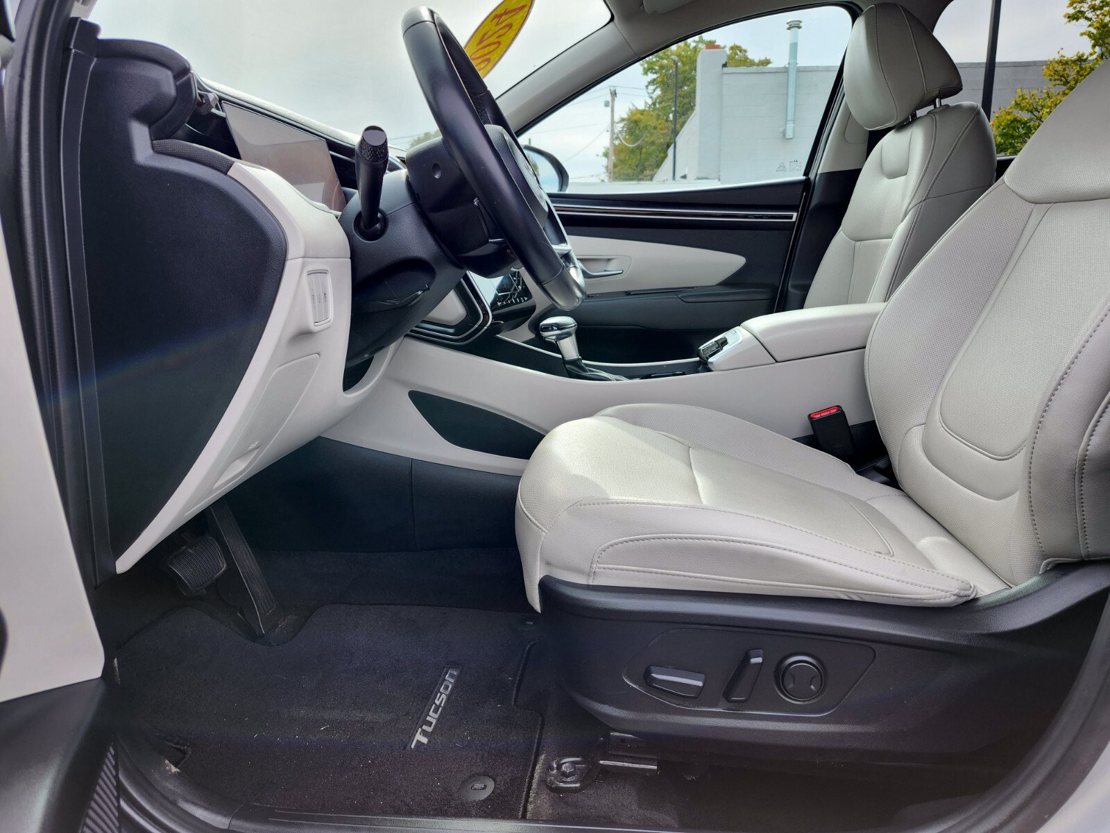 Used 2024 Hyundai Tucson SEL w/ Convenience Package AWD/4WD image 18