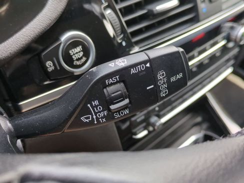 Used 2016 BMW X3 xDrive28i AWD/4WD image 25