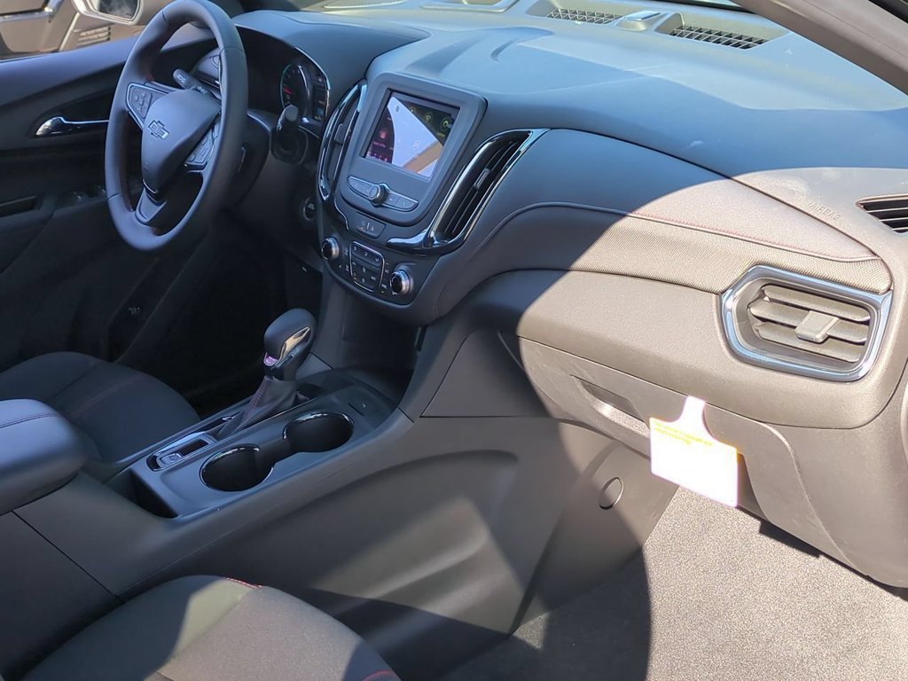 Used 2024 Chevrolet Equinox RS FWD image 28