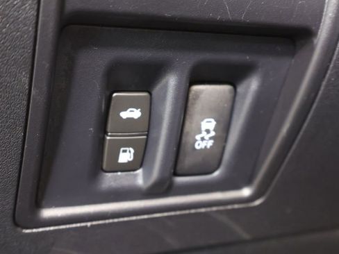 Used 2014 Lexus IS 250C 250 w/ Luxury Package image 40