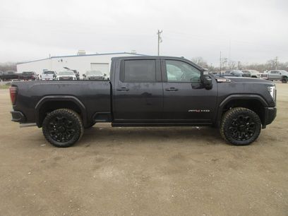 New 2026 GMC Sierra 2500 AT4 w/ AT4 Premium Plus Package