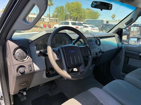 Used 2011 Ford F250 XL w/ PWR Equipment Group AWD/4WD image 16