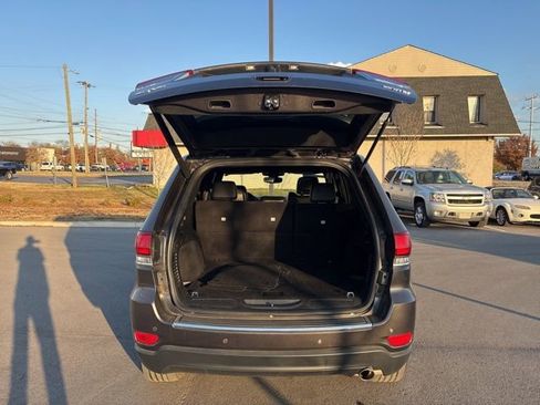 Used 2021 Jeep Grand Cherokee Limited image 10