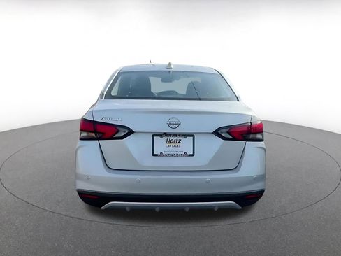 Used 2025 Nissan Versa SV FWD image 12