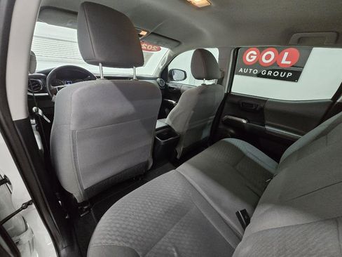 Used 2021 Toyota Tacoma SR5 RWD image 14