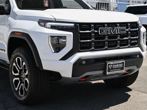 New 2026 GMC Canyon AT4 w/ Nightfall Edition AWD/4WD image 10