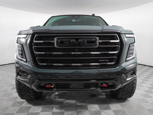 Used 2025 GMC Yukon AT4 Ultimate image 3