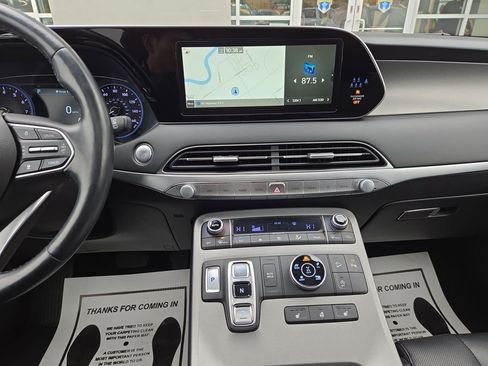 Used 2022 Hyundai Palisade SEL w/ Premium Package image 23
