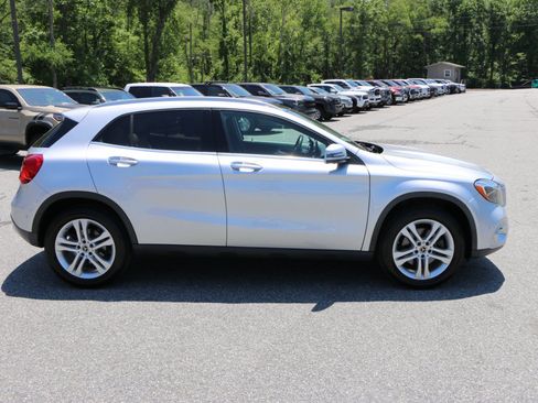 Used 2019 Mercedes-Benz GLA 250 image 9