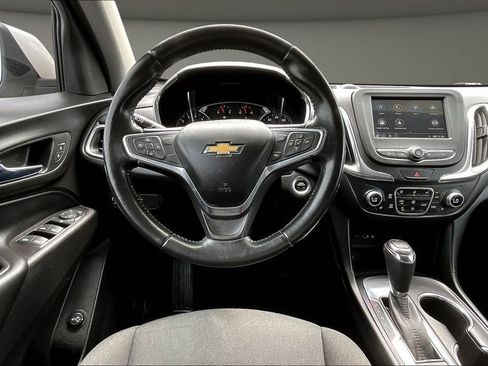 Used 2019 Chevrolet Equinox LT FWD image 12