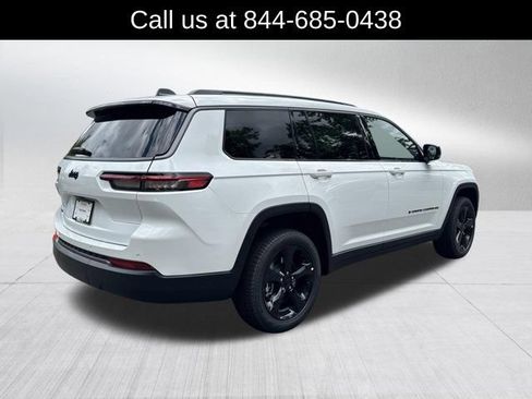 New 2026 Jeep Grand Cherokee L Limited AWD/4WD image 5