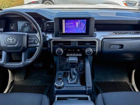 Used 2024 Toyota Tacoma SR5 AWD/4WD image 12