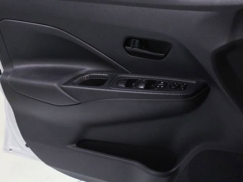 Certified 2025 Nissan Versa S w/ Trunk Package image 11