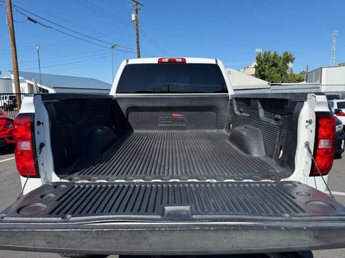 Used 2017 Chevrolet Silverado 2500 LT AWD/4WD image 22