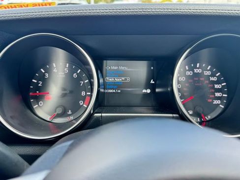 Used 2018 Ford Mustang Shelby GT350 w/ Electronics Package RWD image 31