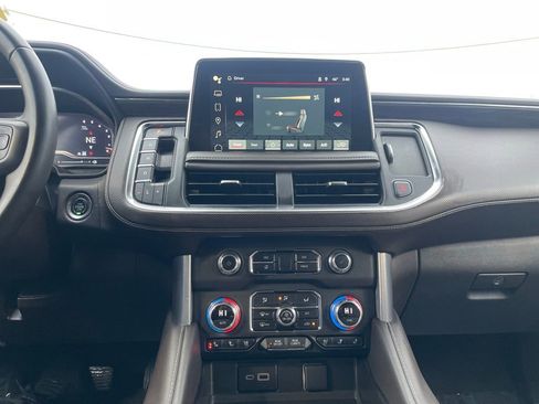 Used 2023 GMC Yukon SLT image 15