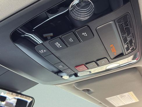 New 2026 Kia Carnival LXS image 40