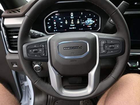 New 2026 GMC Sierra 3500 Denali w/ Technology Package AWD/4WD image 14