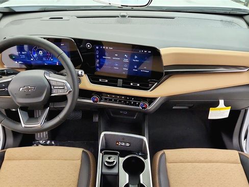 New 2026 Chevrolet Equinox ACTIV FWD image 37