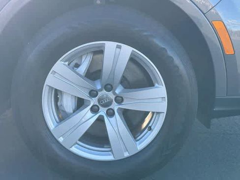 Used 2019 Audi Q7 2.0T Premium Plus w/ Premium Plus Package image 31