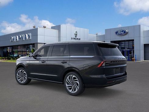 New 2026 Lincoln Navigator Reserve AWD/4WD image 4