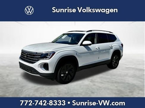 New 2026 Volkswagen Atlas SE FWD image 1