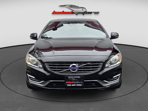 Used 2015 Volvo S60 T5 Premier w/ Convenience Package image 2