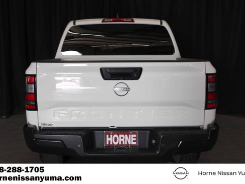Used 2024 Nissan Frontier S w/ Technology Package RWD image 14