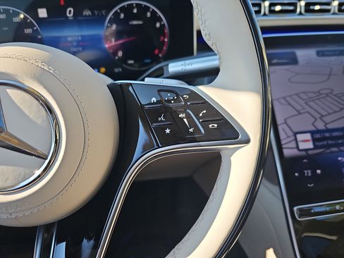 Certified 2023 Mercedes-Benz S 500 4MATIC image 20