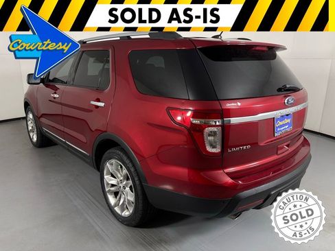 Used 2014 Ford Explorer Limited w/ Equipment Group 302A AWD/4WD image 6