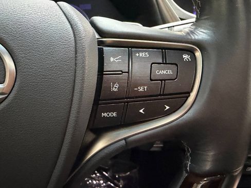 Used 2019 Lexus ES 350 w/ Accessory Package 2 FWD image 24
