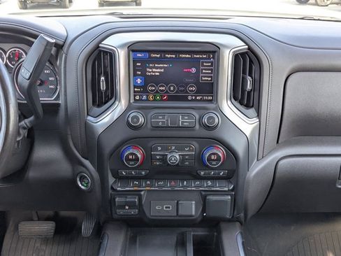 Used 2021 Chevrolet Silverado 1500 LTZ image 18