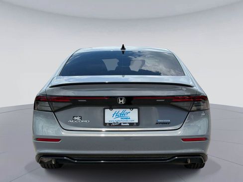 Certified 2025 Honda Accord Sport image 5