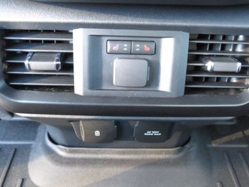 Certified 2022 Ford F150 Raptor w/ Equipment Group 801A High image 16