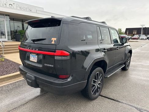 Used 2024 Lexus GX 550 w/ Accessory Package (Z1) AWD/4WD image 5