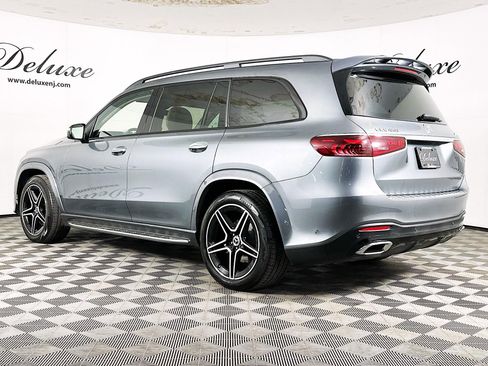 Used 2024 Mercedes-Benz GLS 450 4MATIC image 4