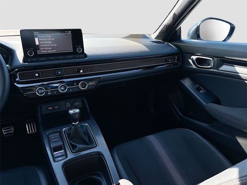 Certified 2024 Honda Civic Sport image 25