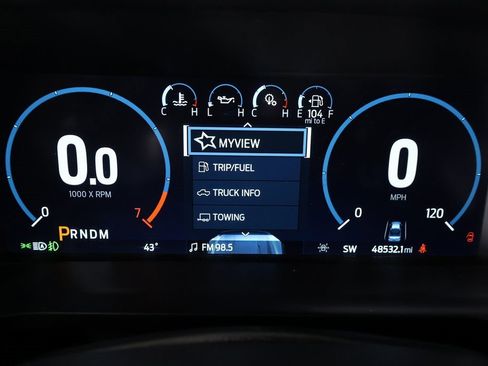 Used 2022 Ford F150 Lariat w/ Equipment Group 501A Mid image 4