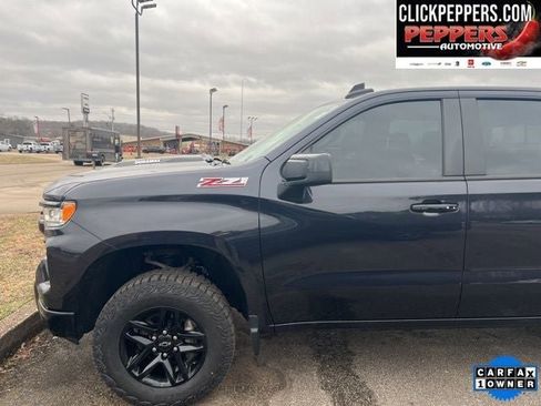Used 2024 Chevrolet Silverado 1500 LT Trail Boss w/ Convenience Package II image 2