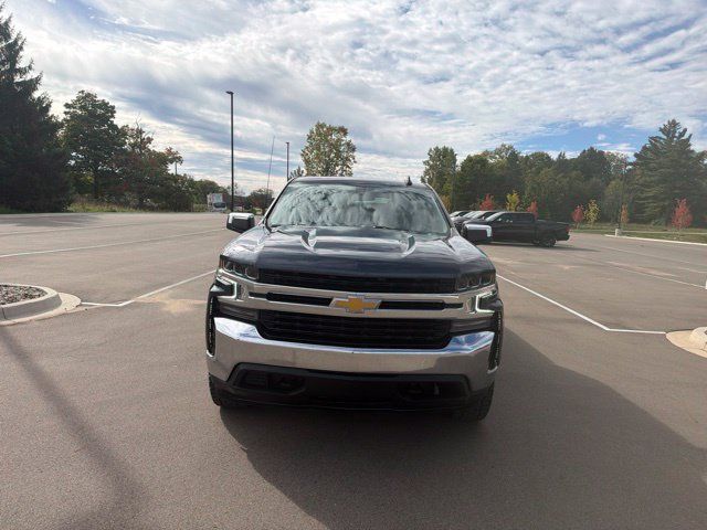 Used 2021 Chevrolet Silverado 1500 LT AWD/4WD image 8
