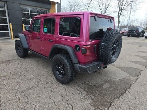 Used 2024 Jeep Wrangler Willys image 11