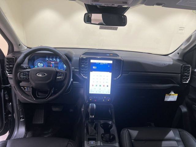 New 2026 Ford Ranger Lariat w/ Trailer Tow Package RWD image 18
