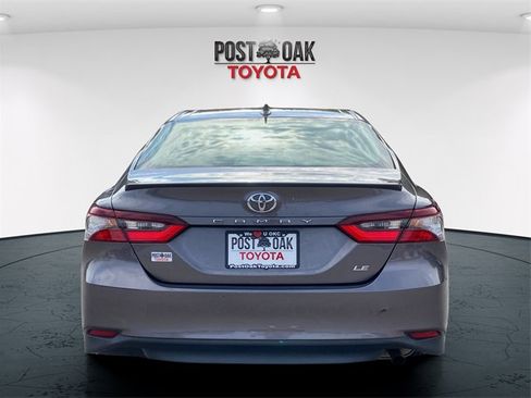 Used 2023 Toyota Camry LE image 6