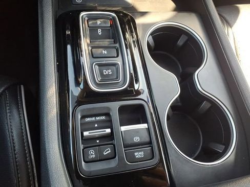 Certified 2024 Honda Pilot Elite image 14