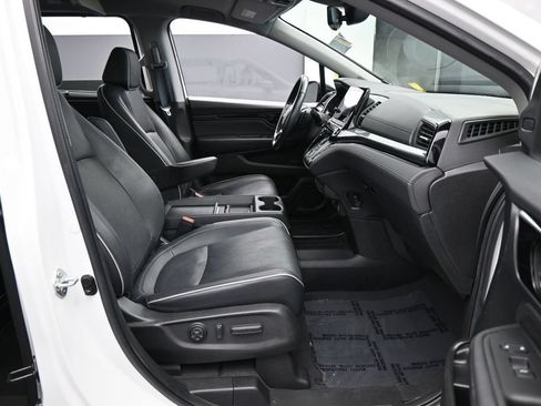 Used 2022 Honda Odyssey Elite image 45