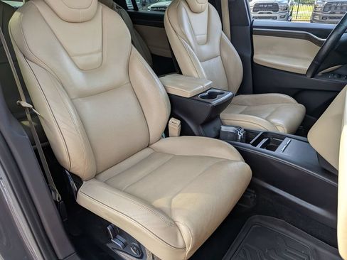 Used 2016 Tesla Model X Performance AWD/4WD image 31